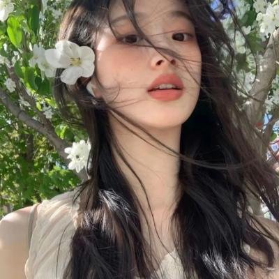 小妮扛枪